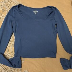 Hollister square neck top Size: XS